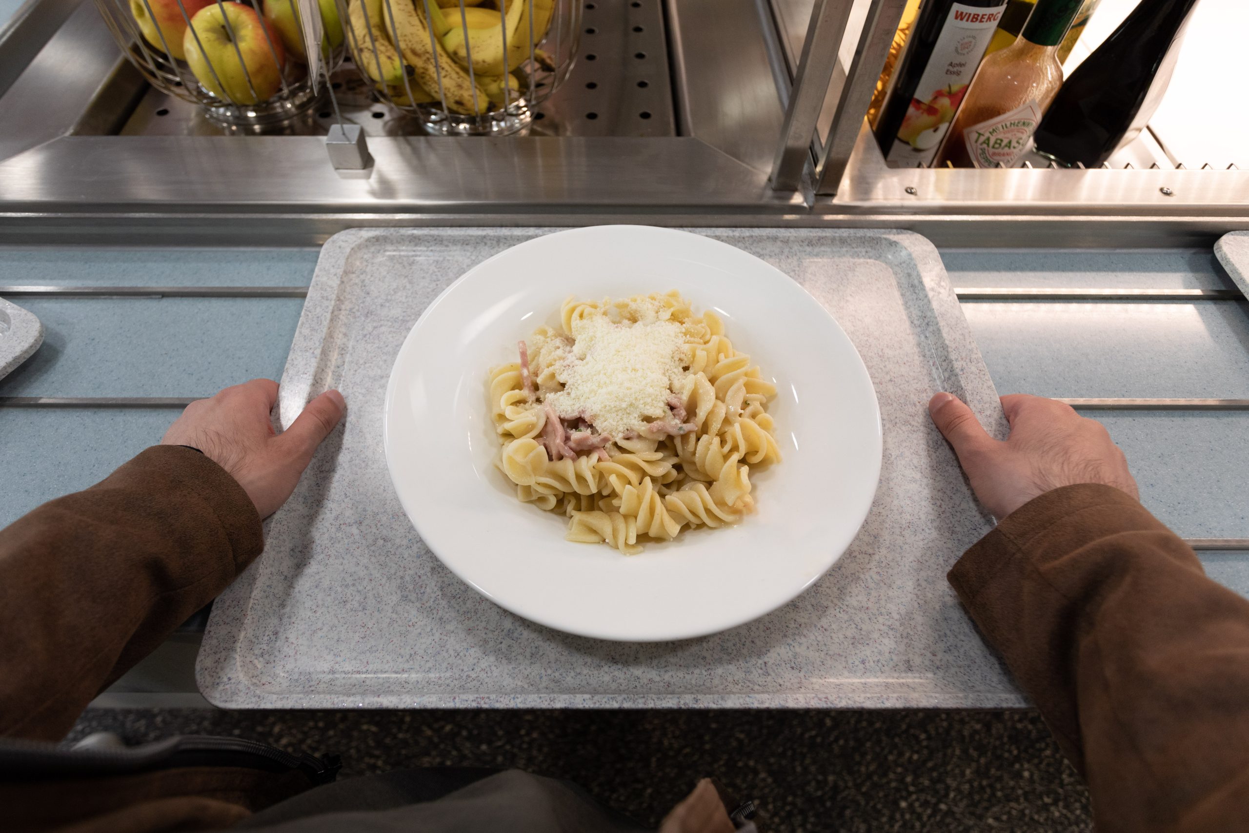 Mittagspause in der Mensa